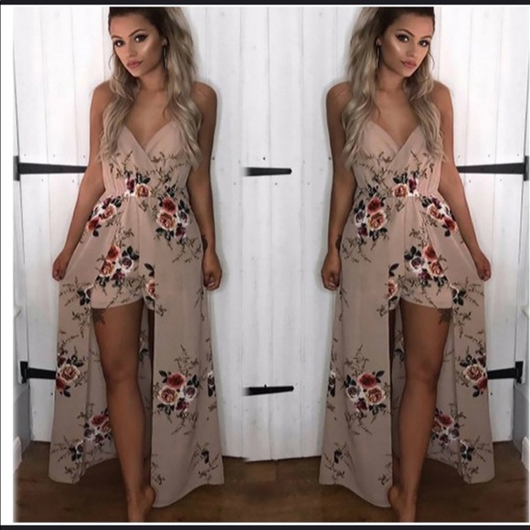🌹SOLDOUT🌹🆕Selena Floral Maxi Romper NWT🌹 - Picture 3 of 8